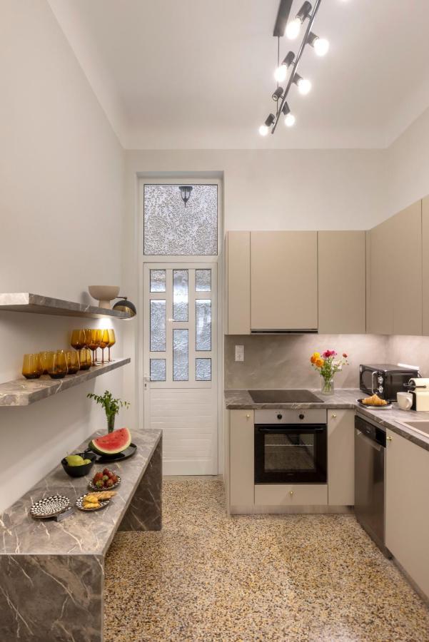Acropolis Villa 3Br 9Ppl 10 Minutes Metro&Museum Атина Екстериор снимка